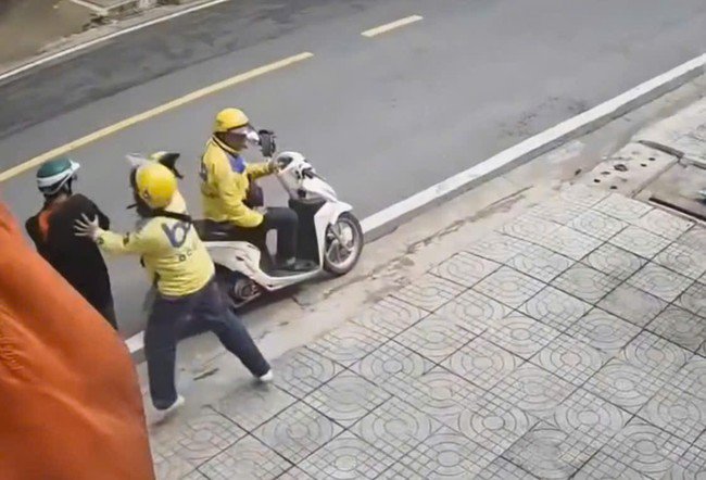 Xe ôm công nghệ Be đánh khách tại Thủ Đức vì sự cố đặc xe
